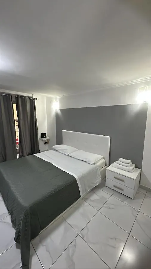 Gradoniroom26 Napoli