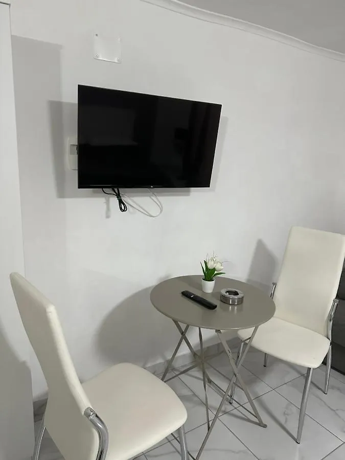 Gradoniroom26 ナポリ イタリア