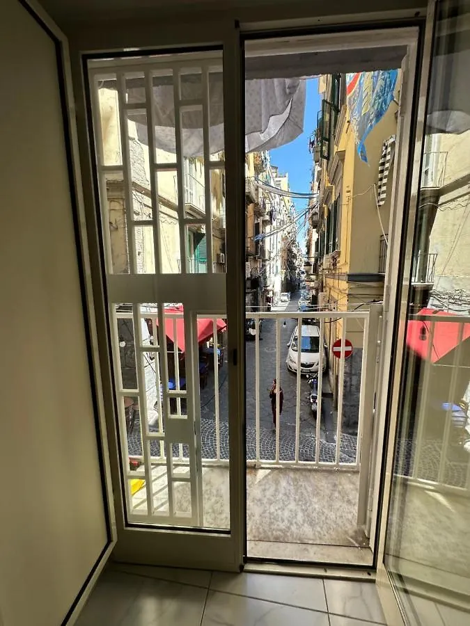 Gradoniroom26 ナポリ イタリア